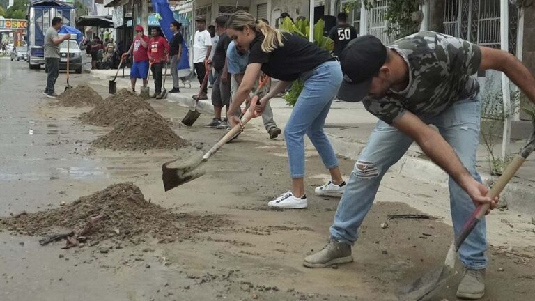 LLUVIAS IXTAPA4