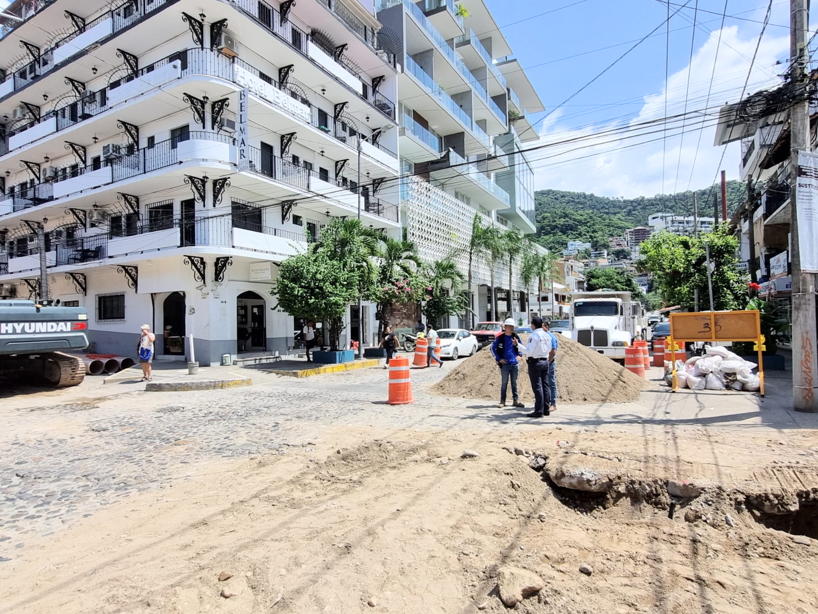 pag4-2 INSURGENTES (2)