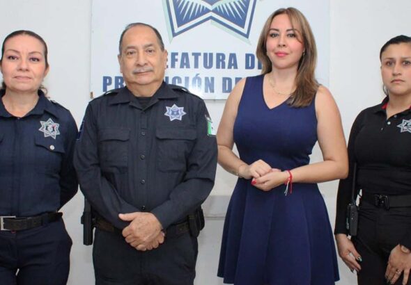 MUJERES