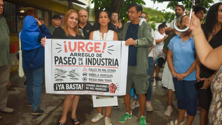 INDUSTRIA