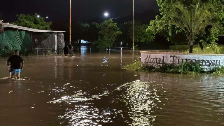 LLUVIAS BAHÍA3