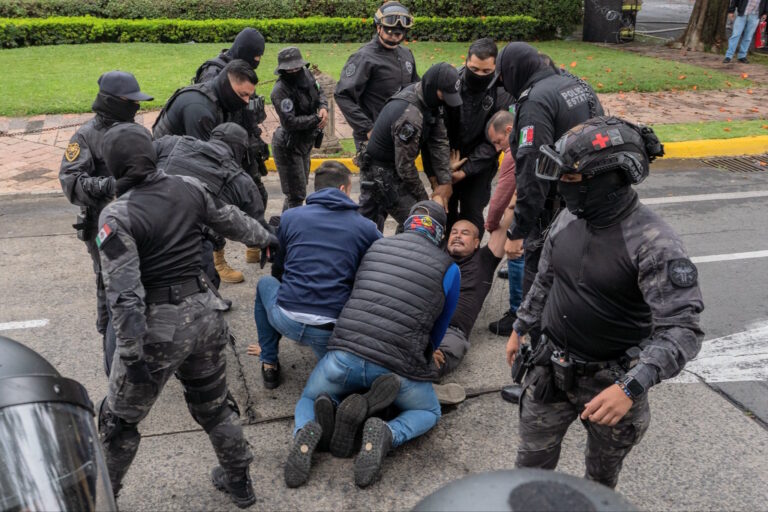 pag5-2 DETENIDOS2 (1)